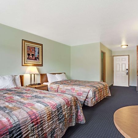Travelodge By Wyndham Seattle North Of Downtown Εξωτερικό φωτογραφία