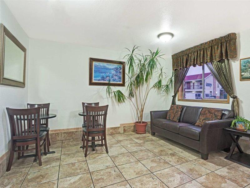 Travelodge By Wyndham Seattle North Of Downtown Εξωτερικό φωτογραφία