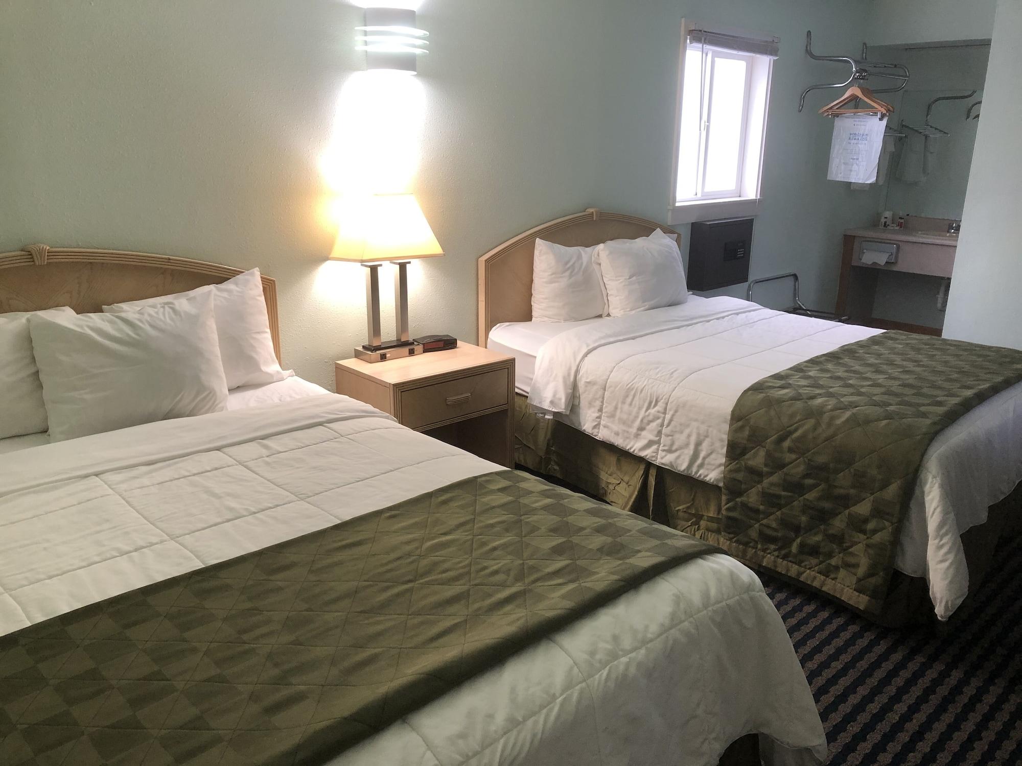 Travelodge By Wyndham Seattle North Of Downtown Εξωτερικό φωτογραφία
