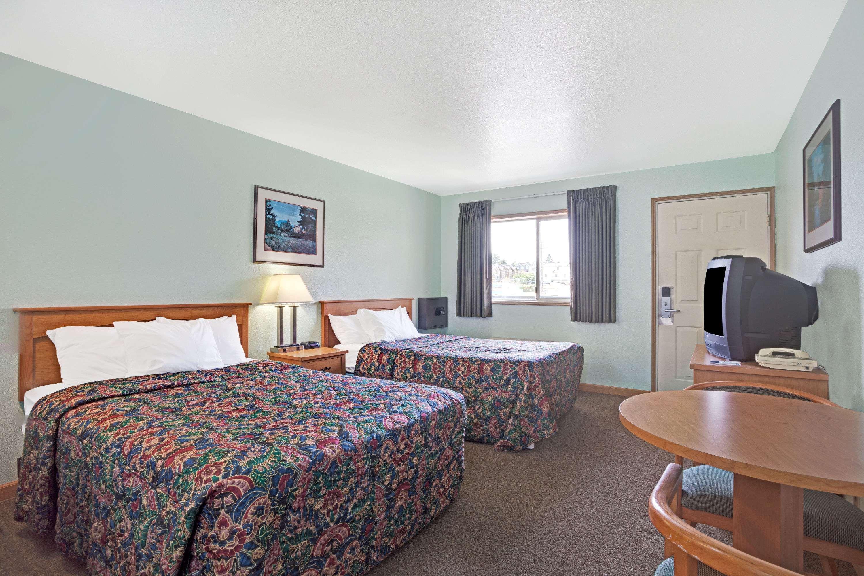 Travelodge By Wyndham Seattle North Of Downtown Εξωτερικό φωτογραφία